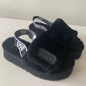 Ugg slipper shoes